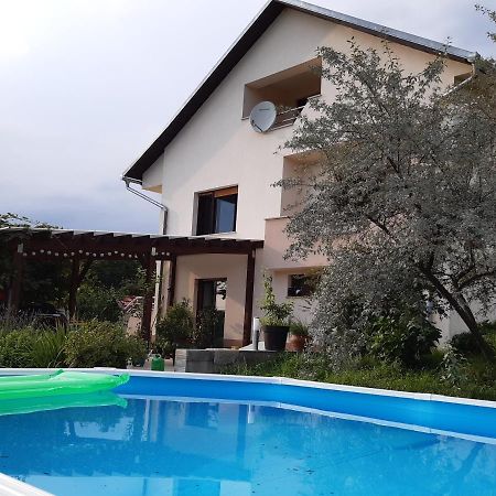 Apartman Arena Strigova Exterior photo